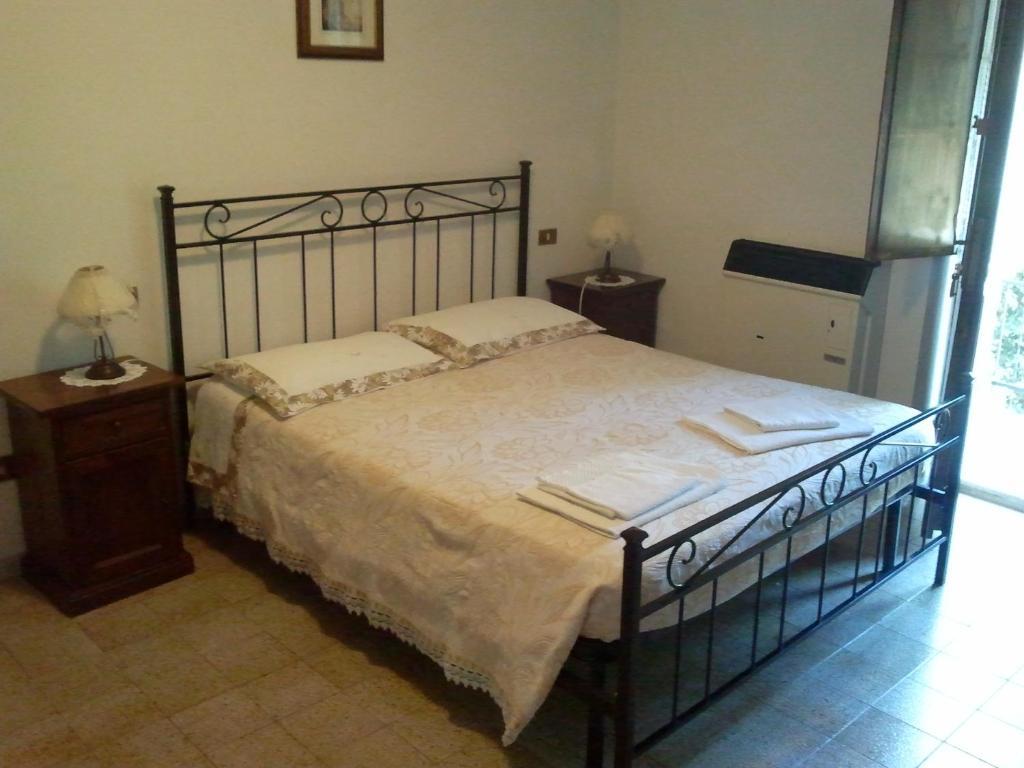 Agriturismo San Vito Crocemaroggia Habitación foto